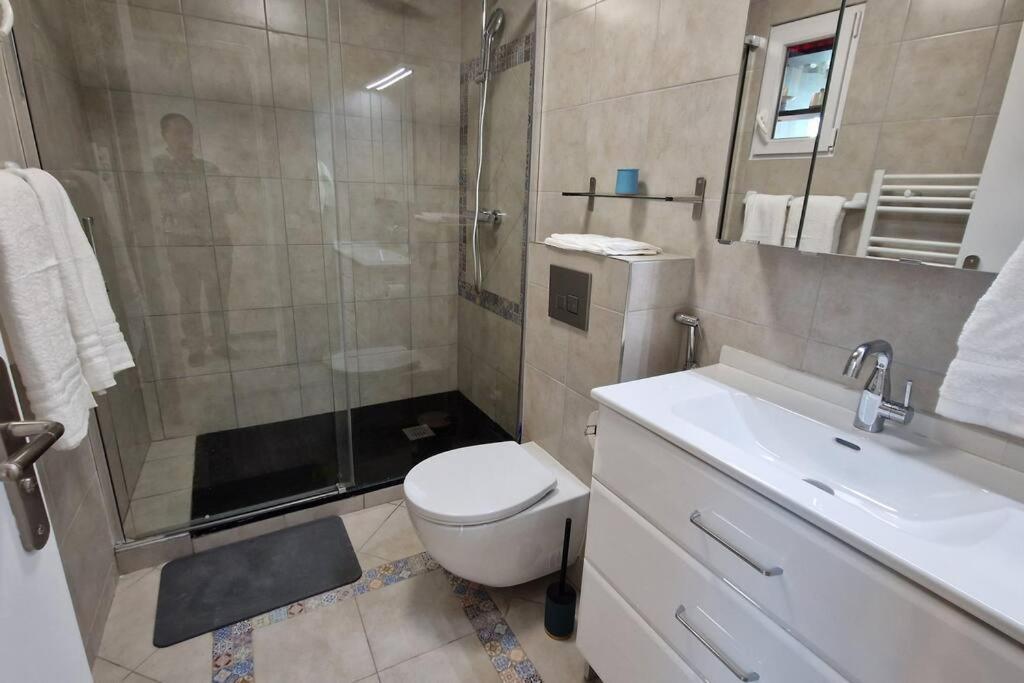 L'Hirondelle Apartment Chateau-Thierry Bagian luar foto